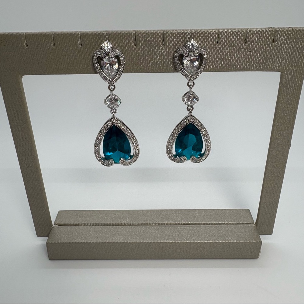Clear And Teal Blue Cubic Zirconia Heart Dangle Silver Tone Earrings - Picture 4 of 5